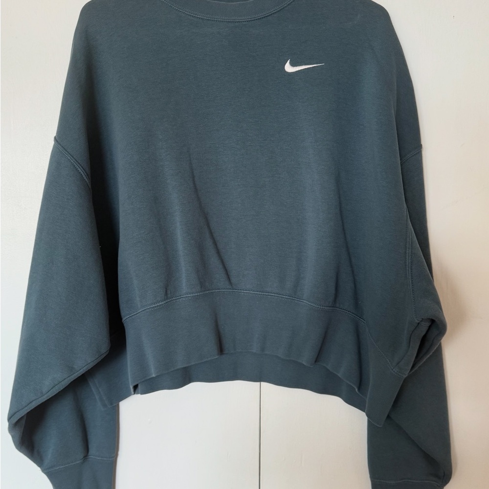 Nike phoenix sweater